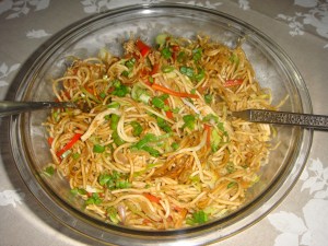 Hakka Noodles with Veggies